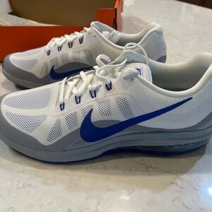 Nike White and Gray Sneakers with Blue Accents